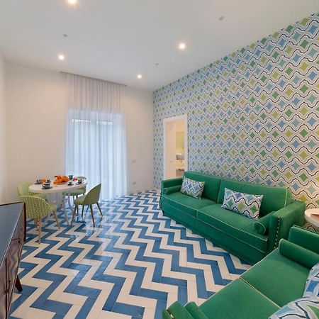 Luxury Four Bedroom Home Sorrente Extérieur photo