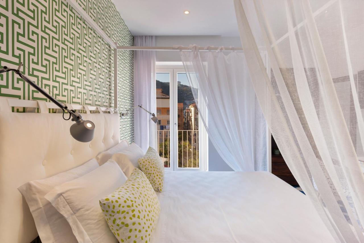 Luxury Four Bedroom Home Sorrente Extérieur photo