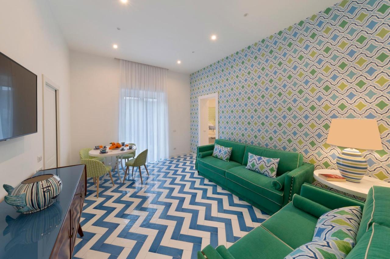 Luxury Four Bedroom Home Sorrente Extérieur photo